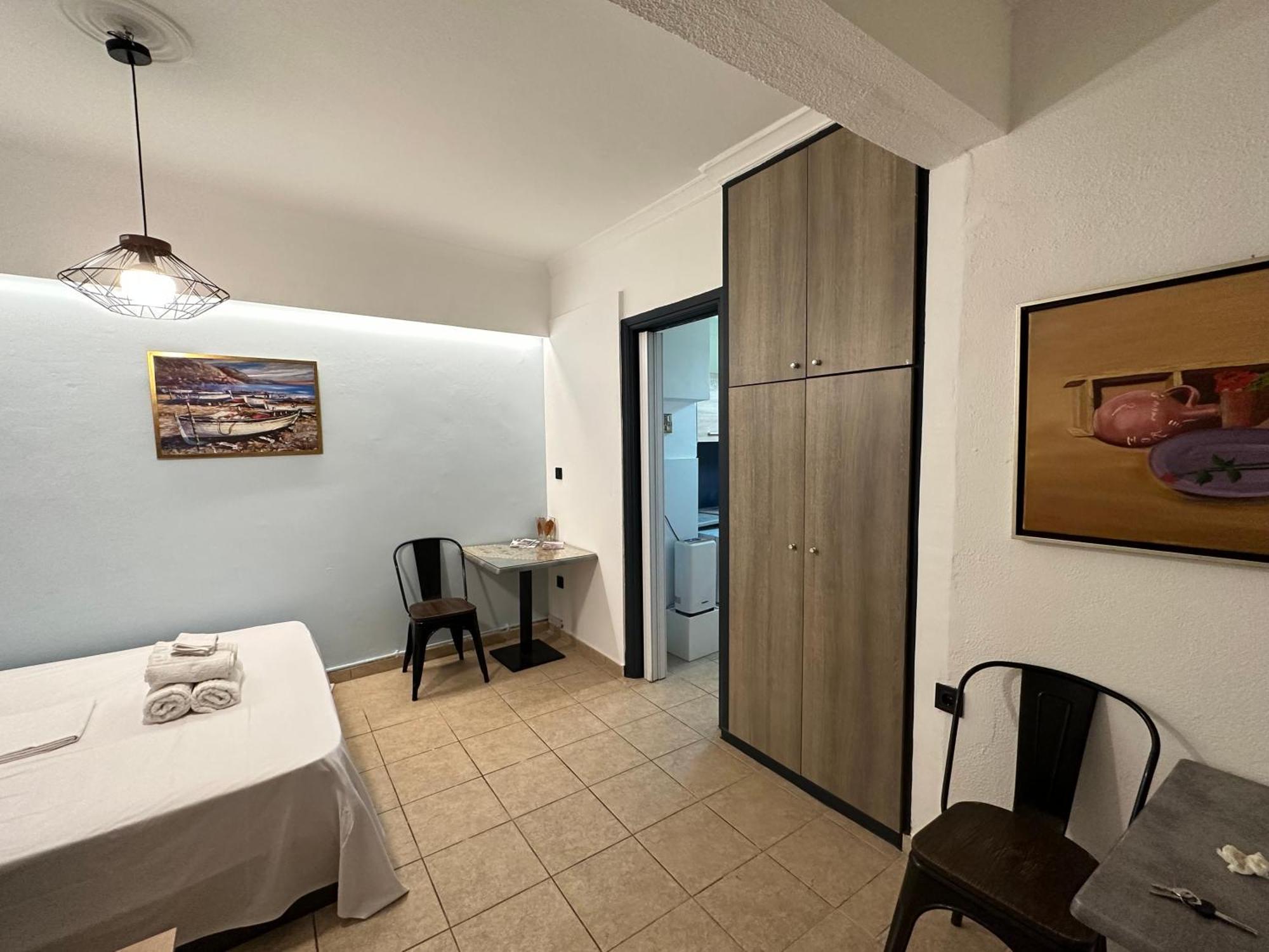 Aretousas Apartment Ateny Zewnętrze zdjęcie